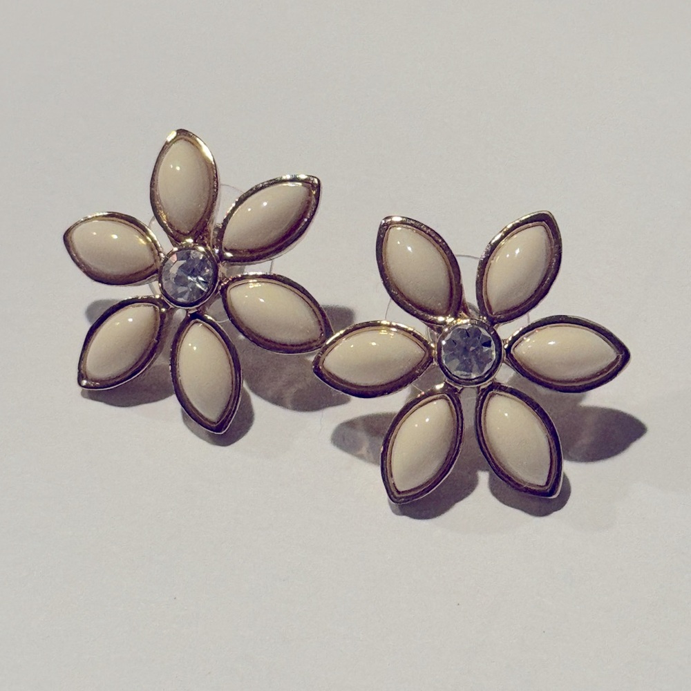 Kate Spade Ivory Colored Enamel, Gold Stud Flower Earrings